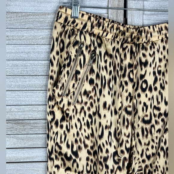 STORIA Cheetah Print Joggers w Zippers Lightweight Silky Tan/Black-Medium - Picture 2 of 3